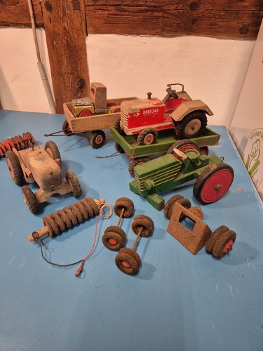 Traktor holzspielzeug antik - traktor,