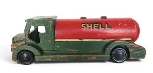Alter holz tankwagen aus - holz,