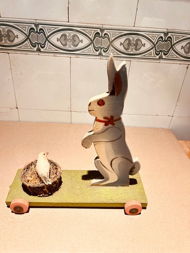 Altes holzspielzeug hase zum - holzspielzeug,