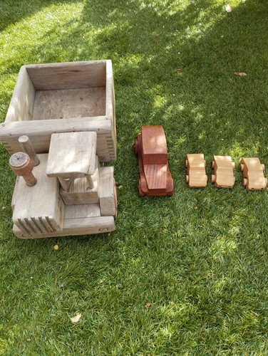 Großer vintage holz lkw - großer, holz-lkw