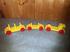 altes Holzspielzeug -