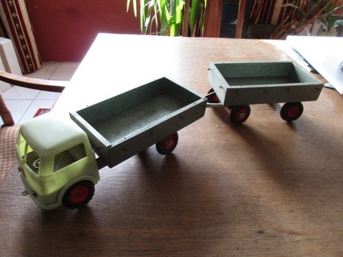Lkw mit hänger - hänger, der